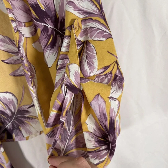 Find Me Plus Blouse Women's 1XL Yellow Floral 3/4 Sleeve Tie Front - Picture 7 of 10